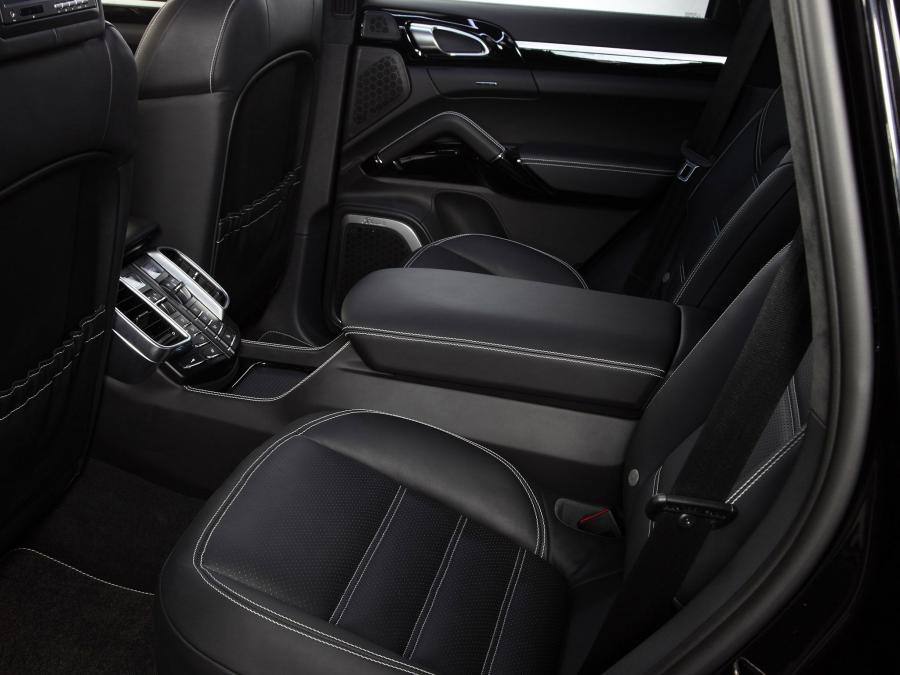  Porsche Cayenne by TechART 2011 года  (фото 25 из 29)